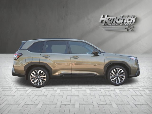 New 2026 AUTUMN GREEN METALLIC Subaru Touring image 10