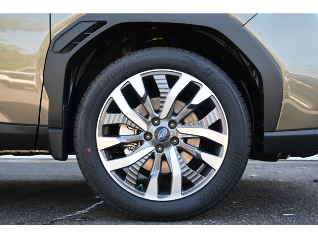 New 2026 AUTUMN GREEN METALLIC Subaru Touring image 13