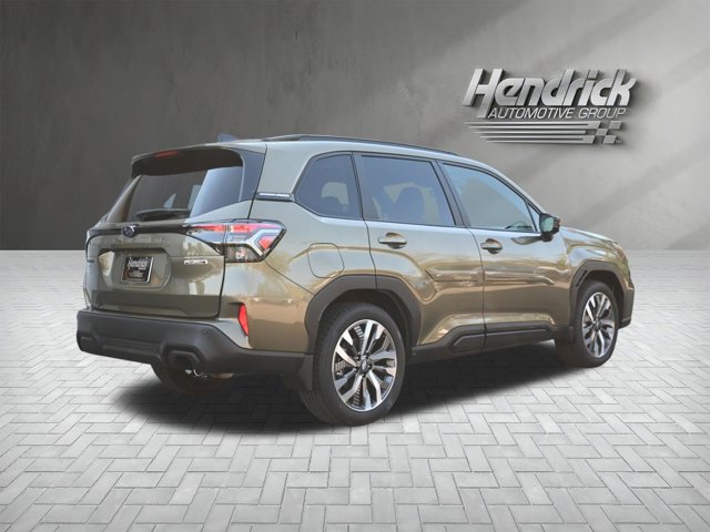 New 2026 AUTUMN GREEN METALLIC Subaru Touring image 9