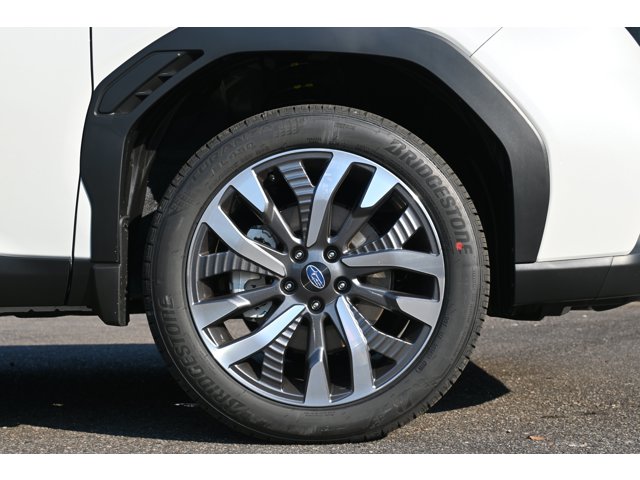 New 2026 CRYSTAL WHITE PEARL Subaru Touring image 13