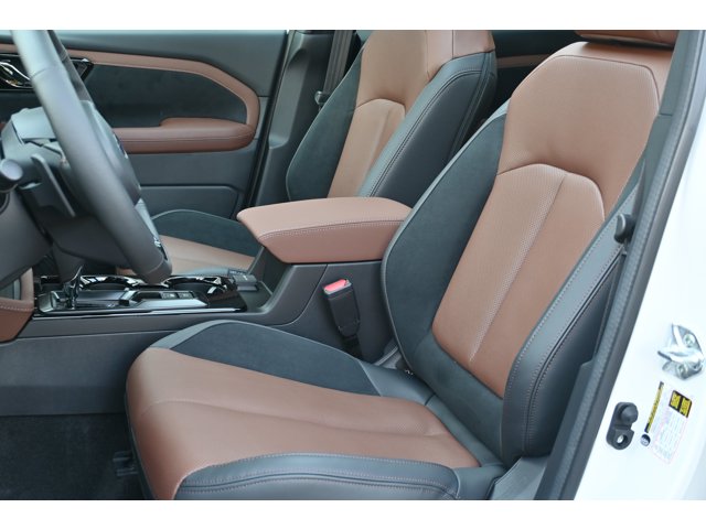 New 2026 CRYSTAL WHITE PEARL Subaru Touring image 16