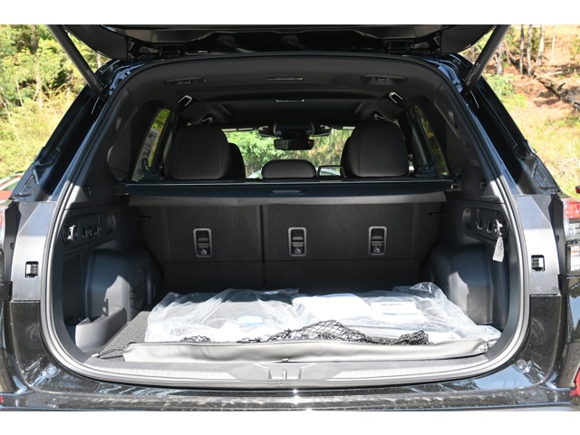 New 2026 CRYSTAL BLACK SILICA Subaru Premium Hybrid image 36
