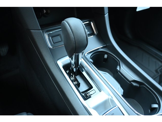 New 2027 MAGNETITE GRAY METALLIC Subaru Premium 7-Passenger image 26