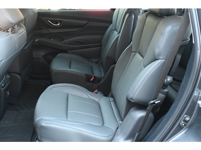 New 2027 MAGNETITE GRAY METALLIC Subaru Premium 7-Passenger image 29