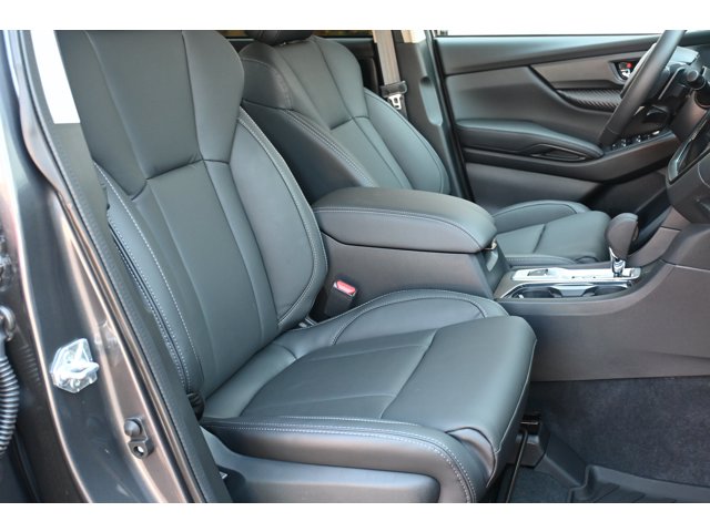 New 2027 MAGNETITE GRAY METALLIC Subaru Premium 7-Passenger image 32