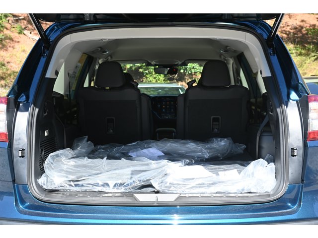 New 2027 DEEPWATER BLUE PEARL Subaru Premium 7-Passenger image 33