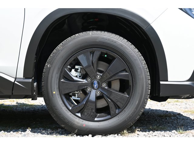 New 2027 CRYSTAL WHITE PEARL Subaru Premium 7-Passenger image 12
