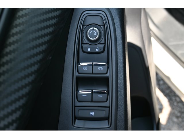 New 2027 CRYSTAL WHITE PEARL Subaru Premium 7-Passenger image 14