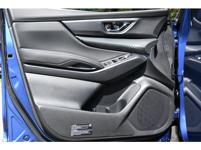 New 2027 DAYBREAK BLUE PEARL Subaru Premium 7-Passenger image 13
