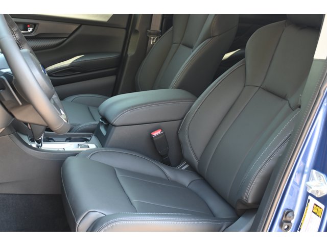 New 2027 DAYBREAK BLUE PEARL Subaru Premium 7-Passenger image 15