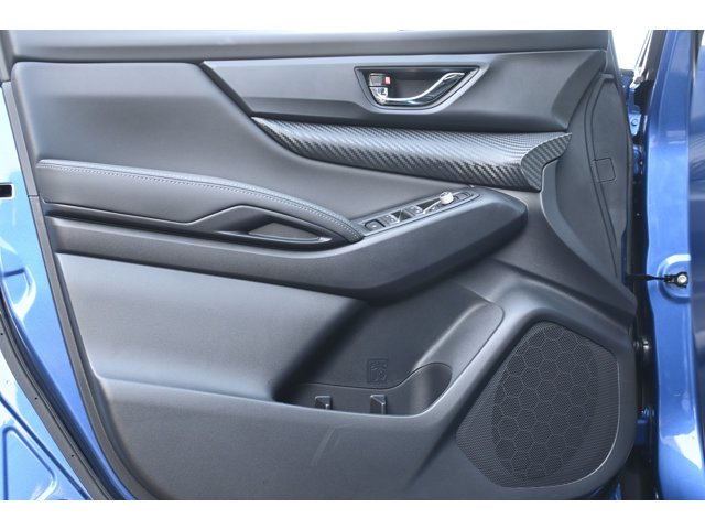 New 2027 DAYBREAK BLUE PEARL Subaru Premium 7-Passenger image 13