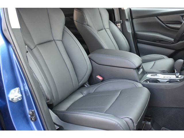 New 2027 DAYBREAK BLUE PEARL Subaru Premium 7-Passenger image 31