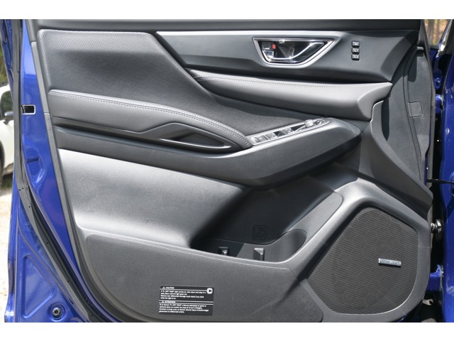 New 2026 SAPPHIRE BLUE PEARL Subaru Limited 7-Passenger image 14
