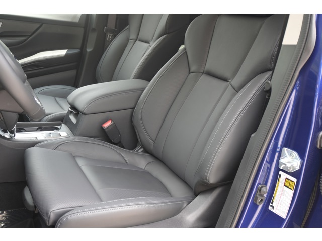 New 2026 SAPPHIRE BLUE PEARL Subaru Limited 7-Passenger image 16