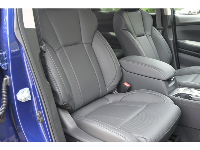 New 2026 SAPPHIRE BLUE PEARL Subaru Limited 7-Passenger image 34