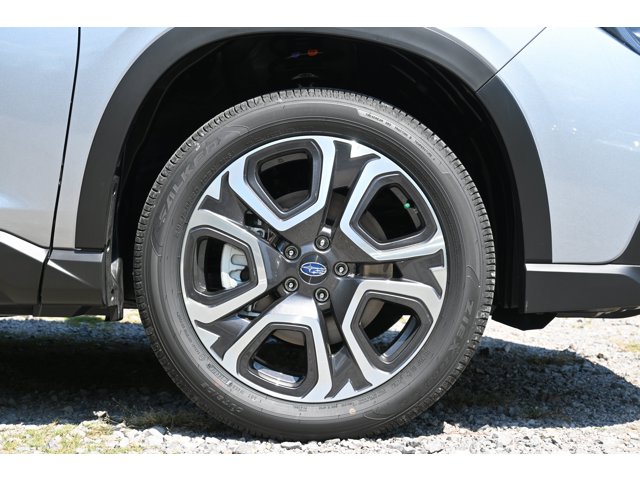New 2027 ICE SILVER METALLIC Subaru Touring 7-Passenger image 12