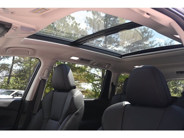 New 2027 MAGNETITE GRAY METALLIC Subaru Touring 7-Passenger image 29