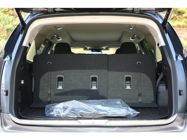 New 2027 MAGNETITE GRAY METALLIC Subaru Touring 7-Passenger image 34