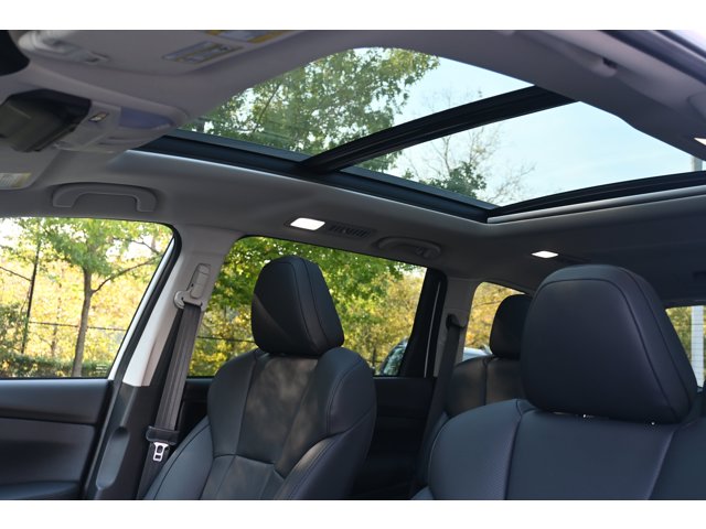 New 2027 CRYSTAL WHITE PEARL Subaru Touring 7-Passenger image 30