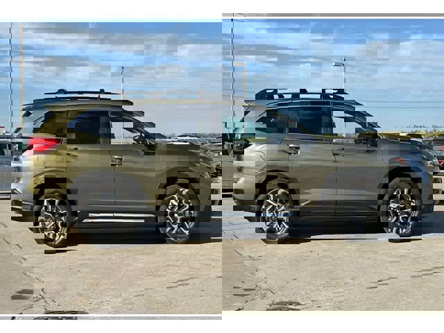 2025 Subaru Ascent Limited photo 2