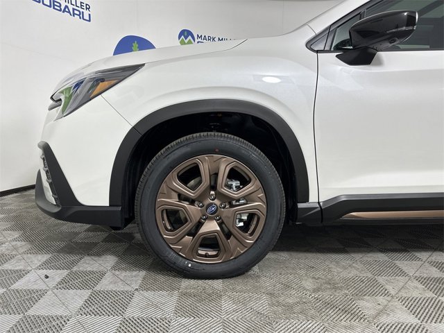 2025 Subaru Ascent Limited photo 7