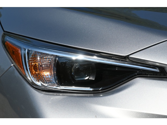 New 2026 ICE SILVER METALLIC Subaru Sport image 11