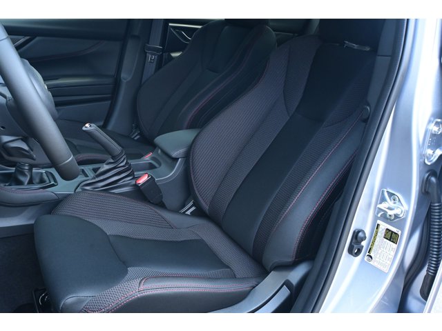 New 2026 ICE SILVER METALLIC Subaru Premium image 15