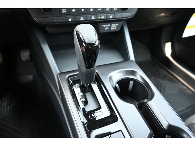 New 2026 CRYSTAL BLACK SILICA Subaru Premium image 25