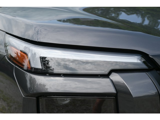New 2026 MAGNETITE GRAY METALLIC Subaru Premium image 11