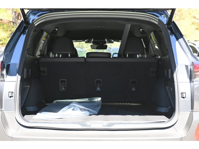 New 2026 MAGNETITE GRAY METALLIC Subaru Premium image 32