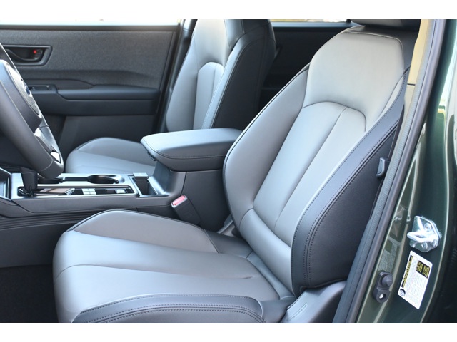 New 2026 DEEP EMERALD GREEN PEARL Subaru Premium image 16