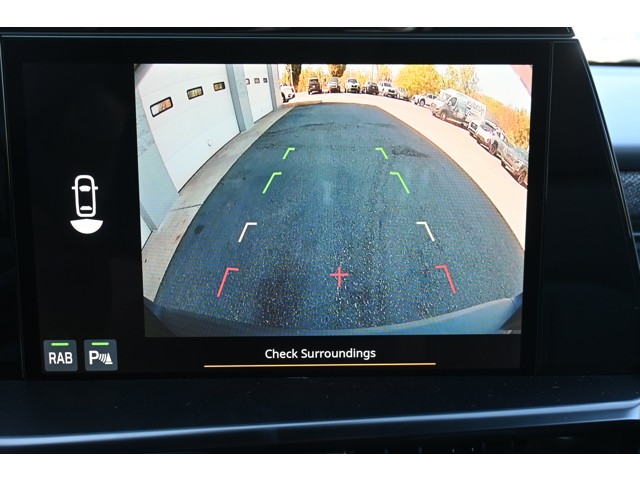 New 2026 DEEP EMERALD GREEN PEARL Subaru Premium image 25