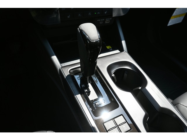 New 2026 ICE SILVER METALLIC Subaru Premium image 28