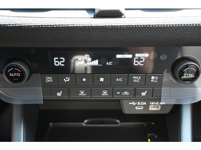 New 2026 ICE SILVER METALLIC Subaru Premium image 29