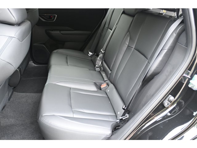 New 2026 CRYSTAL BLACK SILICA Subaru Premium image 32