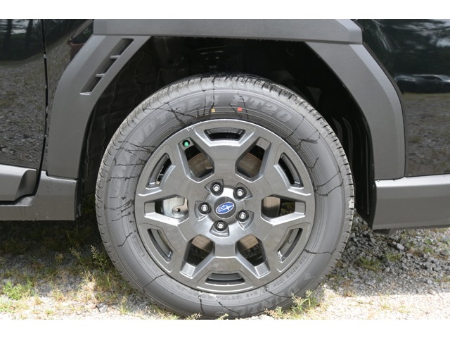 New 2026 CRYSTAL BLACK SILICA Subaru Premium image 13