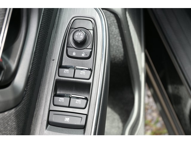 New 2026 CRYSTAL BLACK SILICA Subaru Premium image 15