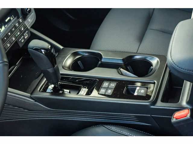 2026 Subaru Outback Touring - Photo 19