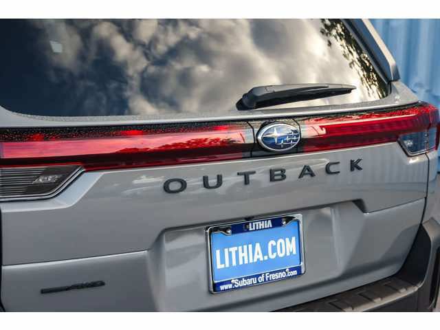 2026 Subaru Outback Touring - Photo 8