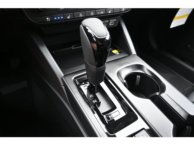 New 2026 CRYSTAL BLACK SILICA Subaru Touring image 28
