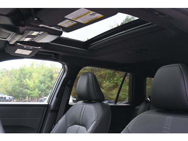 New 2026 CRYSTAL BLACK SILICA Subaru Touring image 31