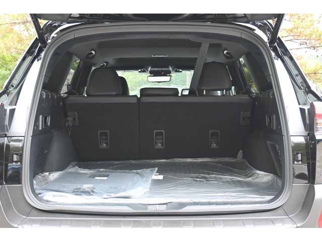 New 2026 CRYSTAL BLACK SILICA Subaru Touring image 36