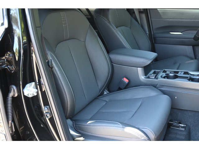 New 2026 CRYSTAL BLACK SILICA Subaru Touring XT image 34