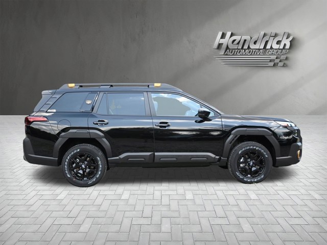 New 2026 CRYSTAL BLACK SILICA Subaru Wilderness image 10