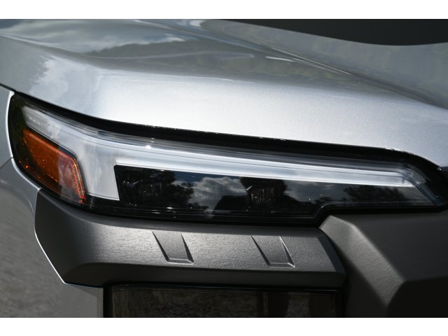 New 2026 ICE SILVER METALLIC Subaru Wilderness image 10
