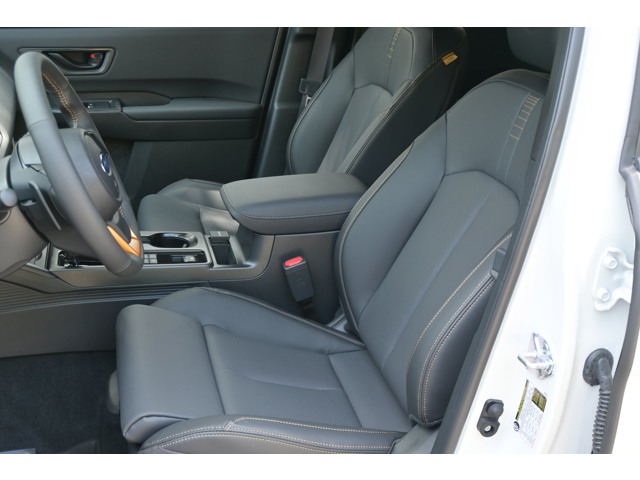 New 2026 CRYSTAL WHITE PEARL Subaru Wilderness image 16