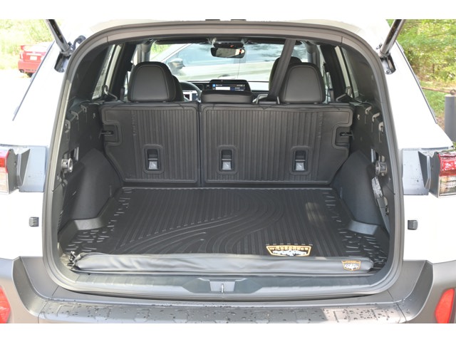 New 2026 CRYSTAL WHITE PEARL Subaru Wilderness image 36