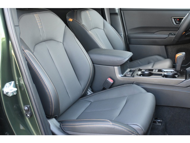New 2026 DEEP EMERALD GREEN PEARL Subaru Wilderness image 35