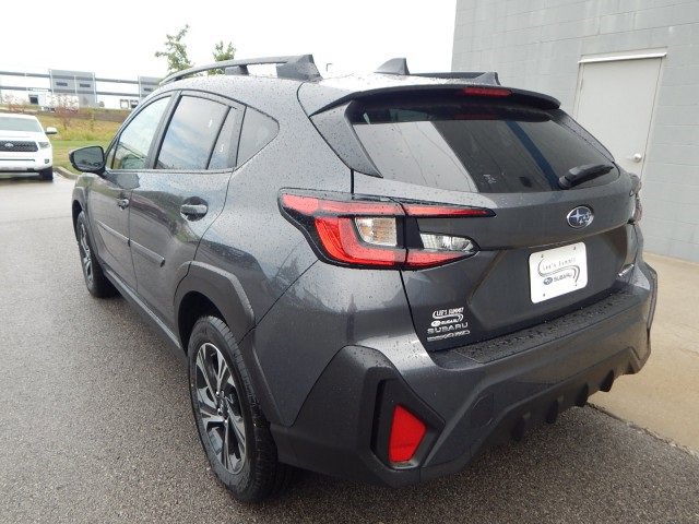 2025 Subaru Crosstrek Premium photo 2
