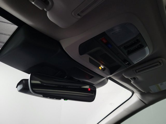 2025 Subaru Crosstrek Premium photo 17